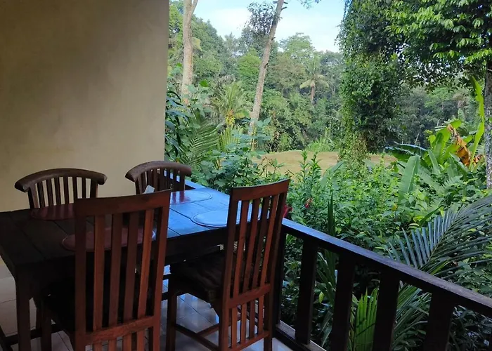 Rumah Irak Et Kadek Bali ベッド・アンド・ブレックファスト ウブド